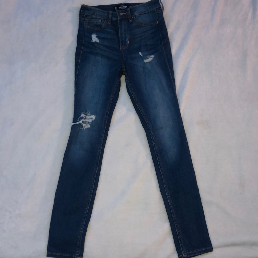 Hollister high-rise super skinny jeans